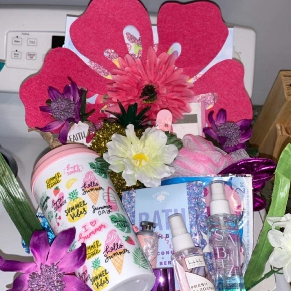 All Occasions Baskets/Boxes Made to order - Picture 9 of 12